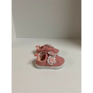 oshkosh baby shoes  girls size 4 Coral